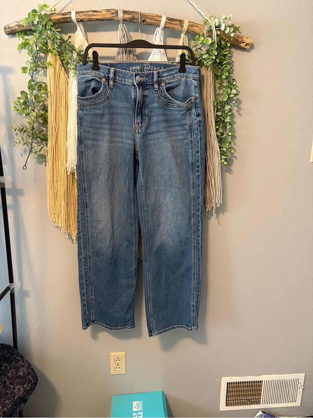American Eagle Outfitters Women’s Stovepipe Jeans Size 8